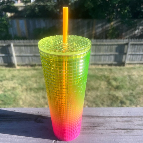 Starbucks Lemon Prism Spray Pink Gradient Ombre Summer 2022 Venti Tumbler 24 oz. - Picture 5 of 6
